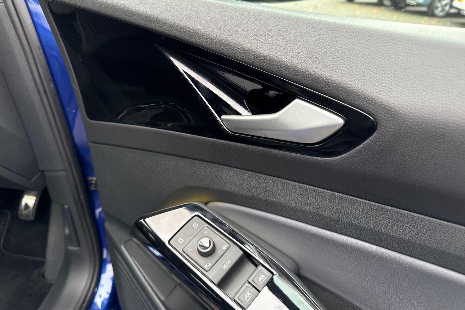 Used Volkswagen ID.4 2022 for sale - 76723937: Photo 20