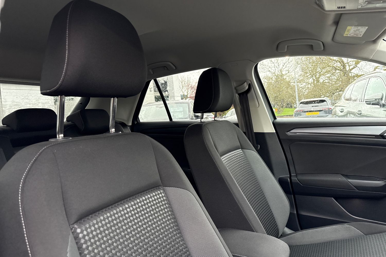 Used Volkswagen T-Roc 2022 for sale - 77914217: Photo 24