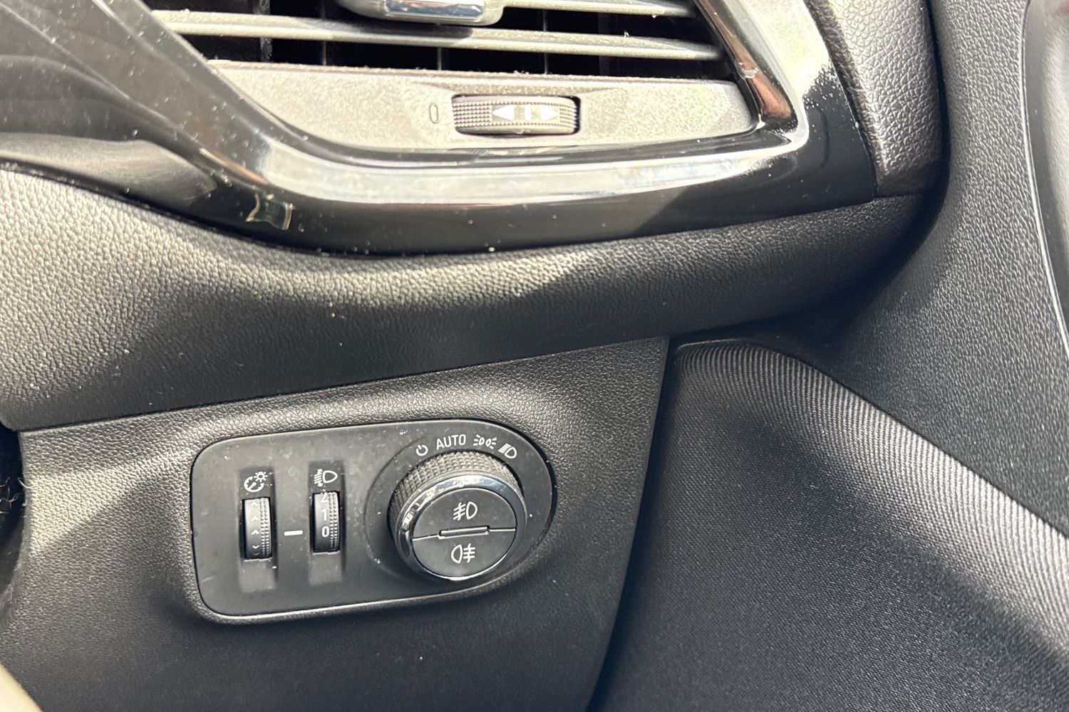 Used Vauxhall Corsa 2018 for sale - 78209656: Photo 25