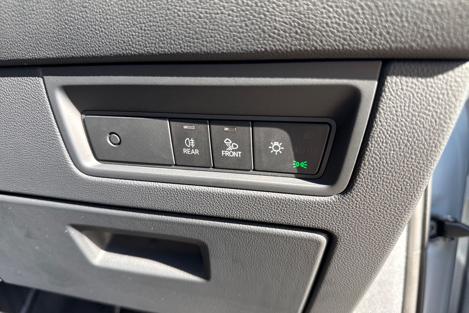 Used Volkswagen Touareg 2026 for sale - 77791881: Photo 31