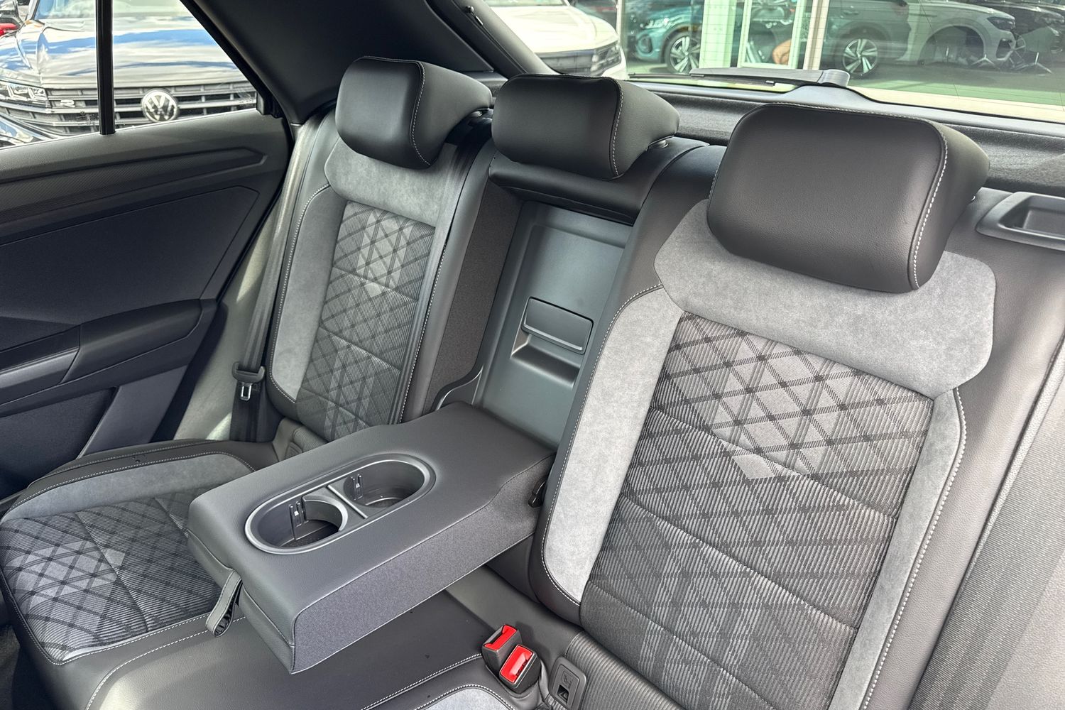 Used Volkswagen T-Roc 2026 for sale - 78043541: Photo 18