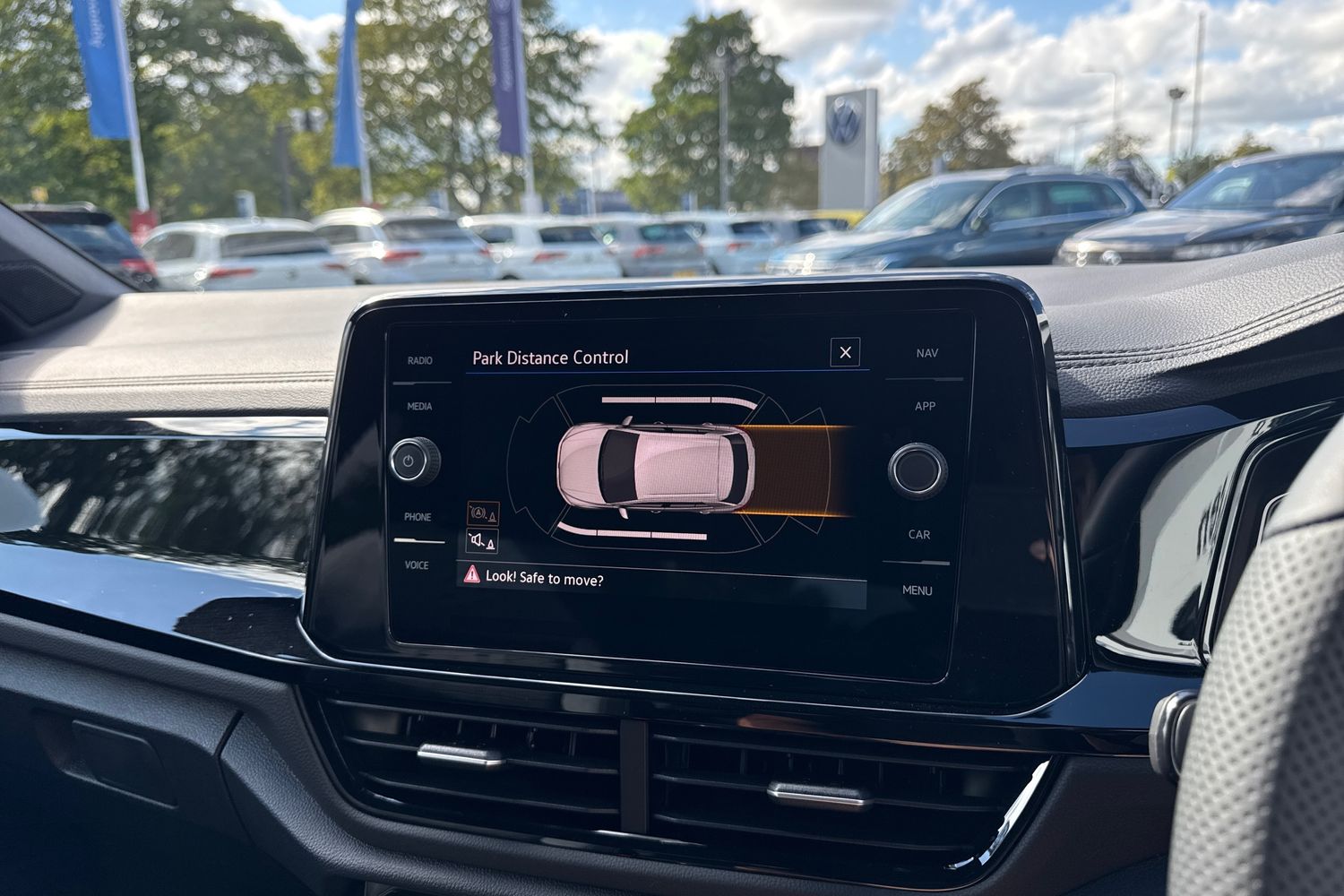 Used Volkswagen T-Roc 2026 for sale - 78043541: Photo 47