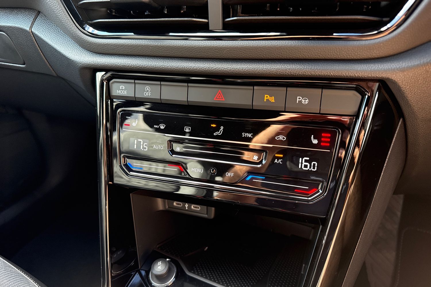 Used Volkswagen T-Roc 2026 for sale - 78043541: Photo 48