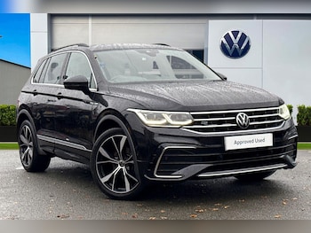 2022 - 1.5 TSI 150 R-Line 5dr DSG | Heated Seats | Navigation