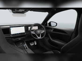 Used Volkswagen Passat 2025 for sale - 77302953: Photo