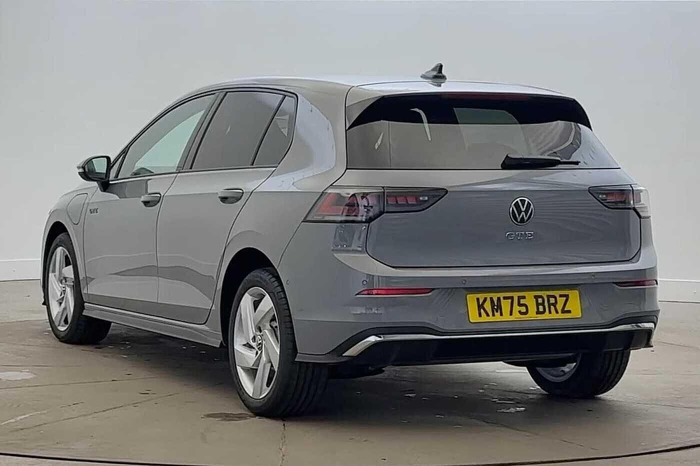 Used Volkswagen Golf 2025 for sale - 77236040: Photo 3