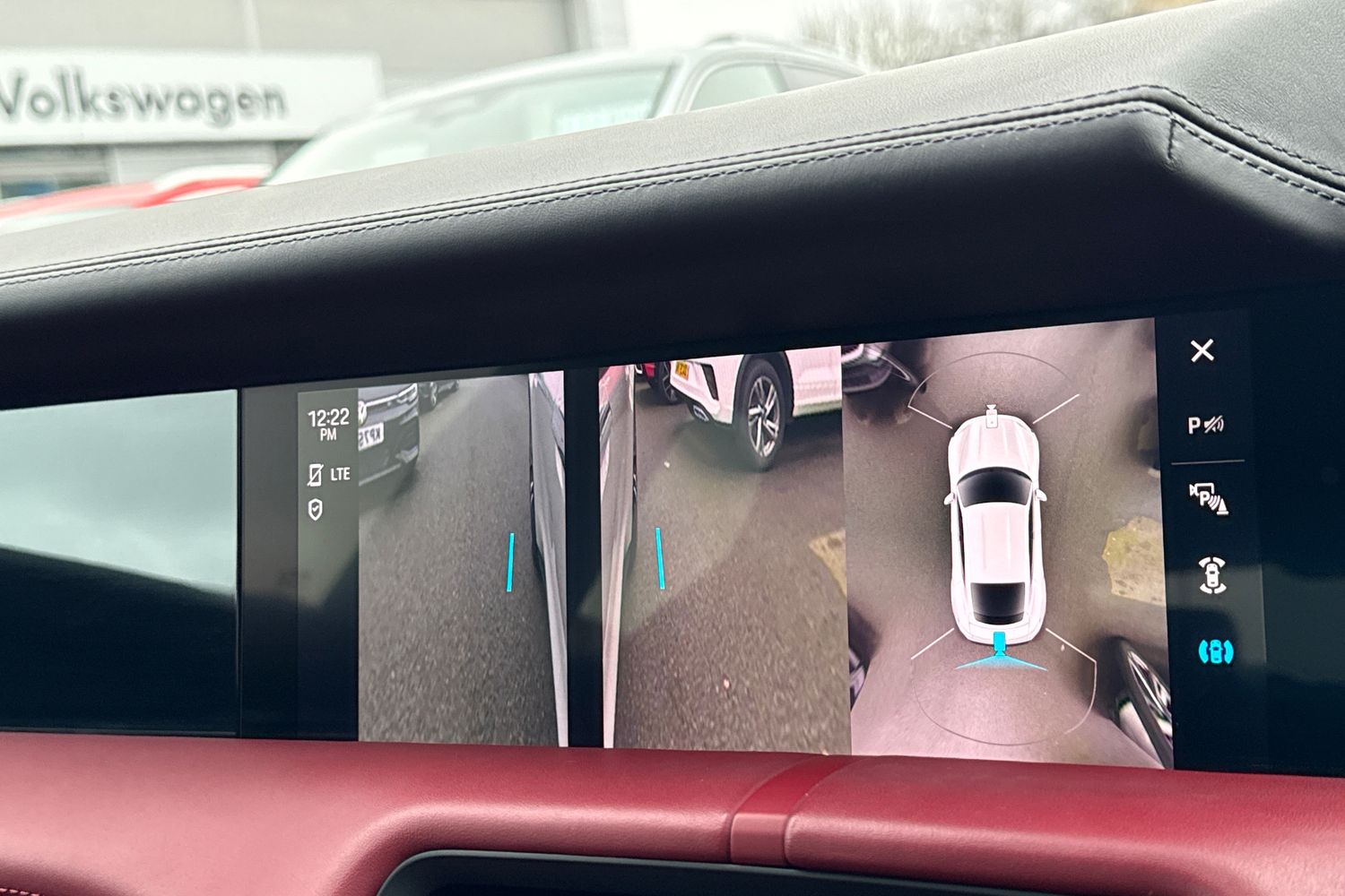 Used Porsche Taycan 2022 for sale - 78155125: Photo 37