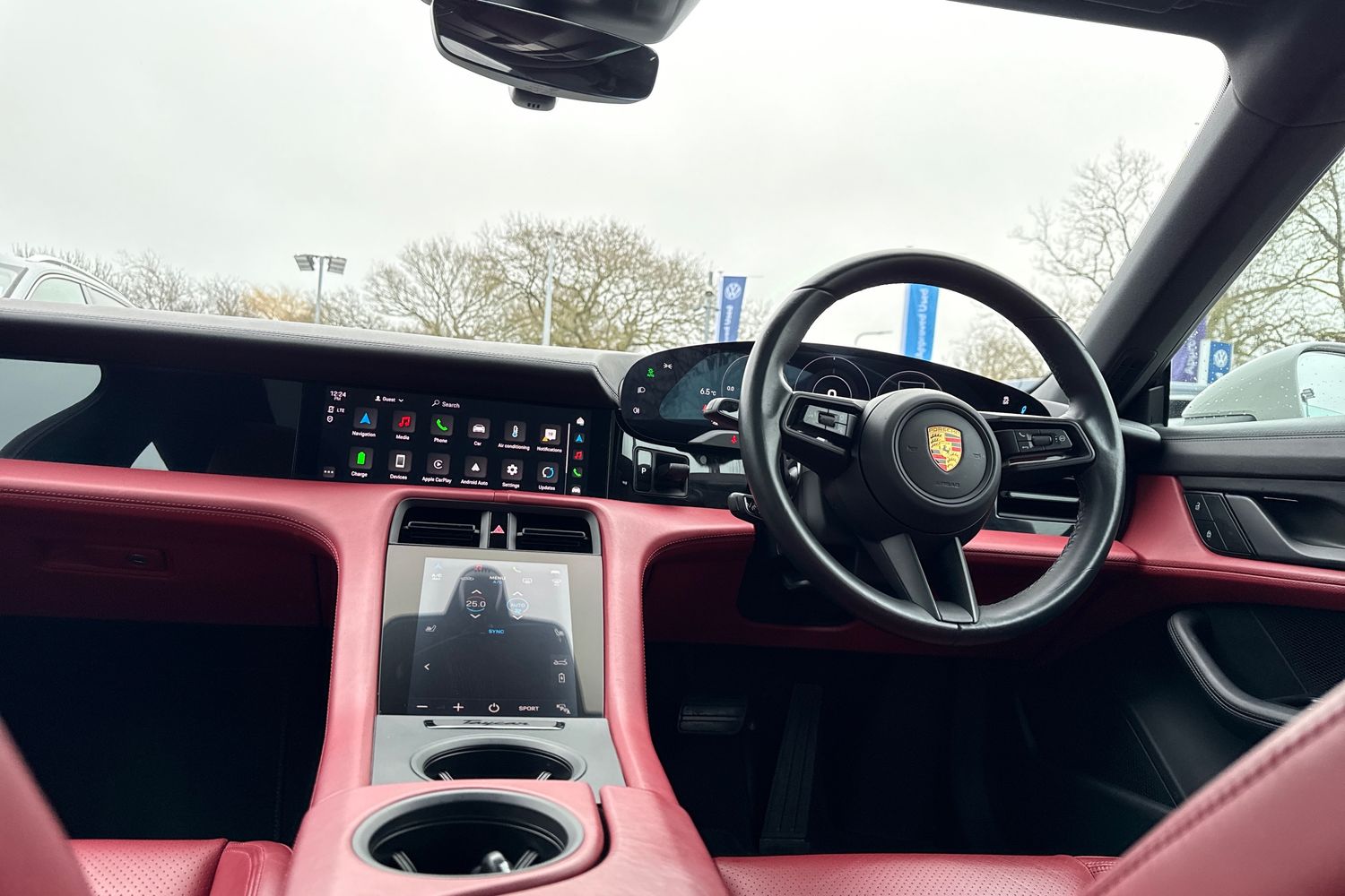 Used Porsche Taycan 2022 for sale - 78155125: Photo 40