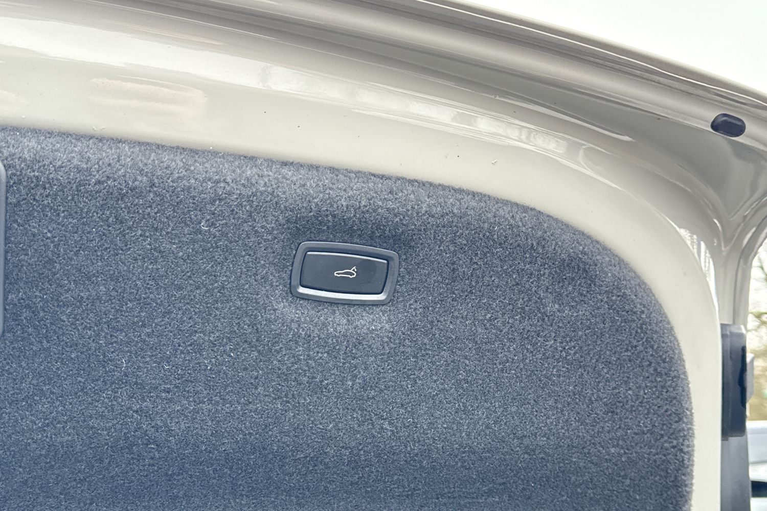 Used Porsche Taycan 2022 for sale - 78155125: Photo 41