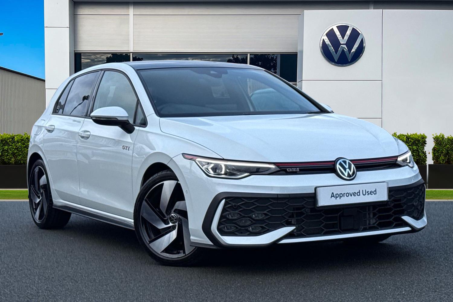 Used Volkswagen Golf 2025 for sale - 77795773: Photo 1