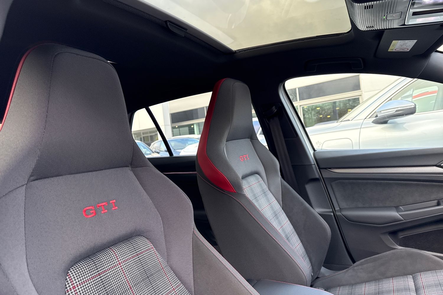 Used Volkswagen Golf 2025 for sale - 77795773: Photo 24