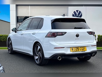 Used Volkswagen Golf 2025 for sale - 77795773: Photo