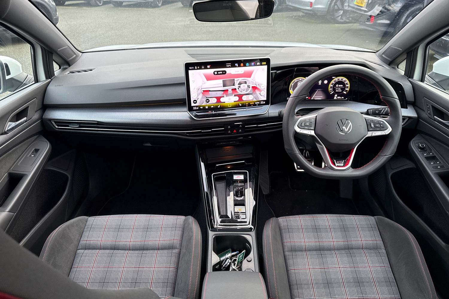 Used Volkswagen Golf 2025 for sale - 77795773: Photo 40