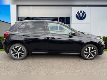 Used Volkswagen Polo 2018 for sale - 75557047: Photo