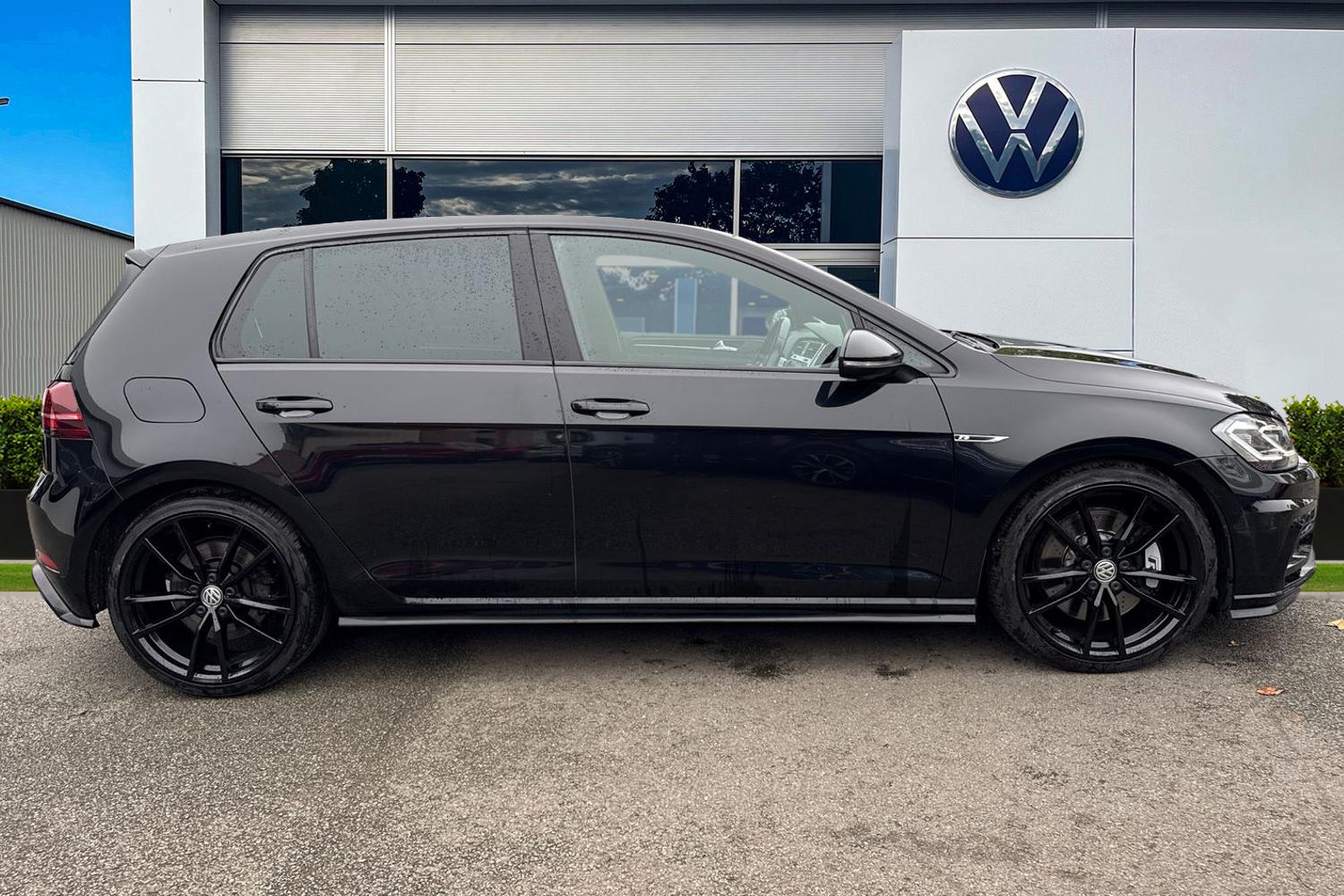 Used Volkswagen Golf 2018 for sale - 76421342: Photo 3