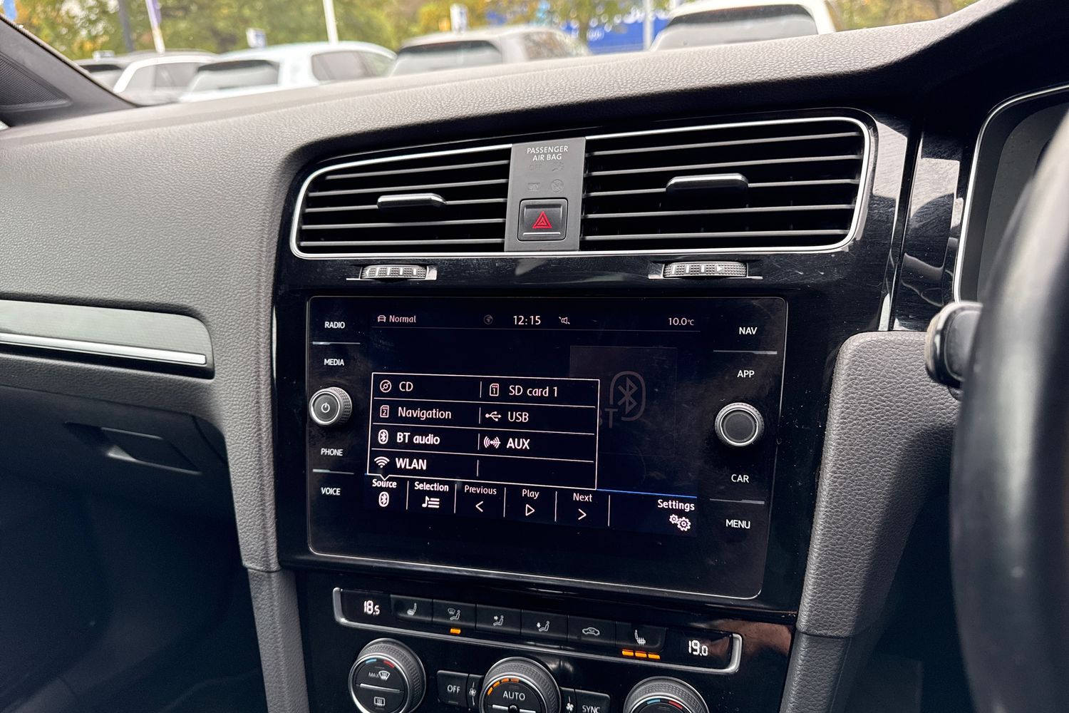 Used Volkswagen Golf 2018 for sale - 76421342: Photo 39