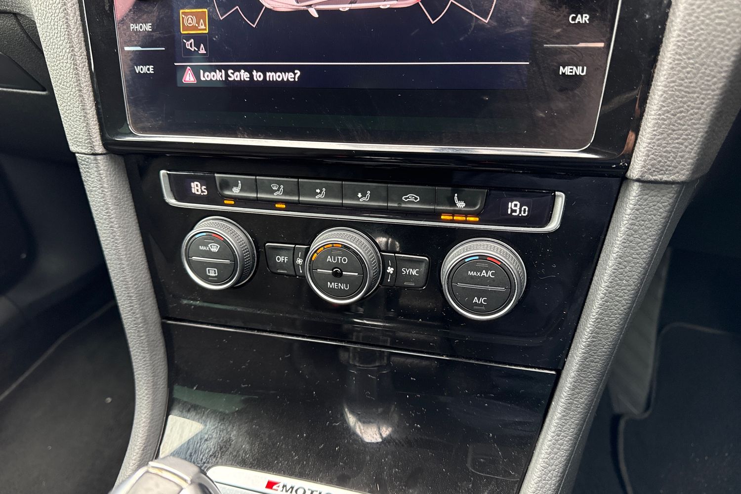 Used Volkswagen Golf 2018 for sale - 76421342: Photo 47