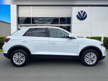 Used Volkswagen T-Roc 2022 for sale - 75168949: Photo