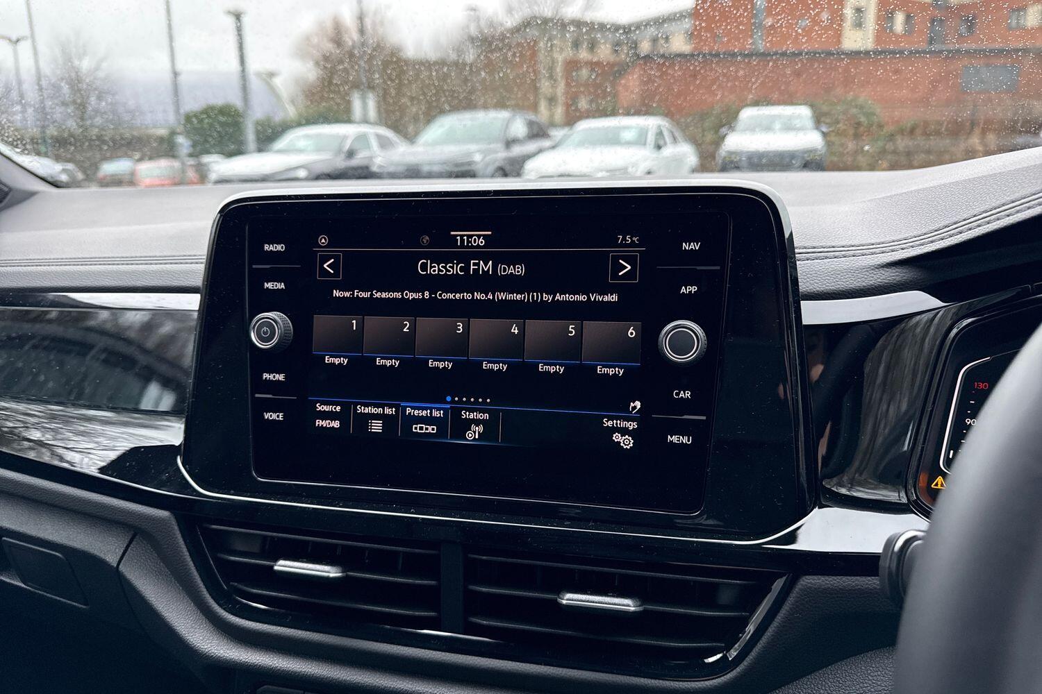 Used Volkswagen T-Roc 2026 for sale - 77313070: Photo 43