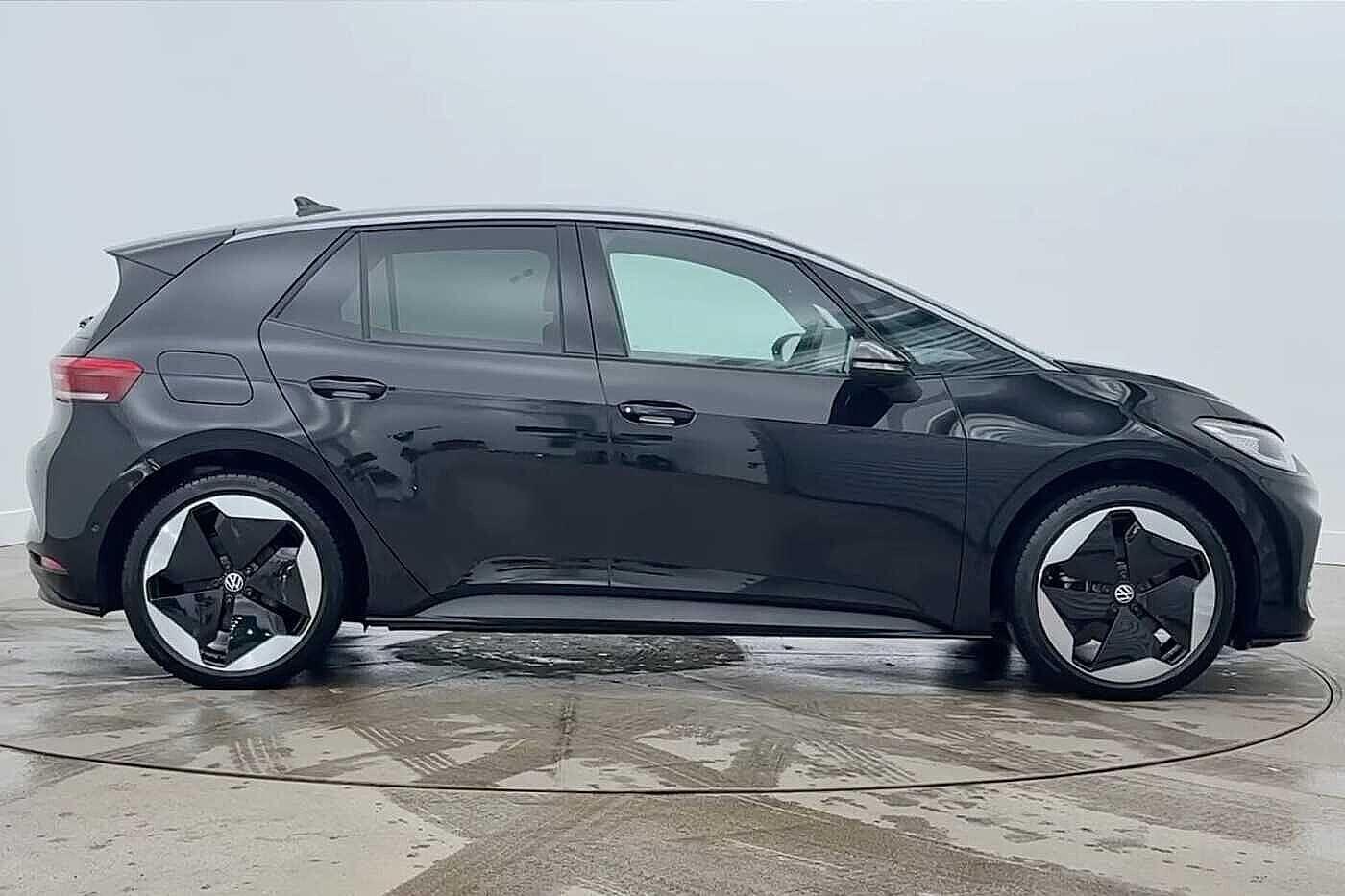 Used Volkswagen ID.3 2025 for sale - 77302926: Photo 4