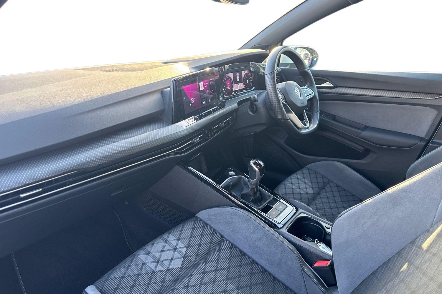 Used Volkswagen Golf 2023 for sale - 77135327: Photo 15