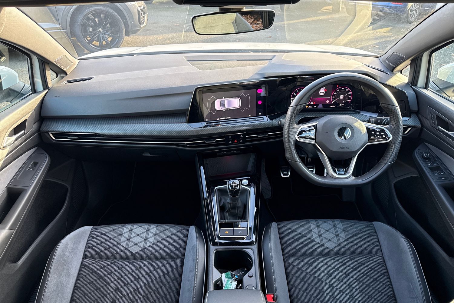 Used Volkswagen Golf 2023 for sale - 77135327: Photo 38