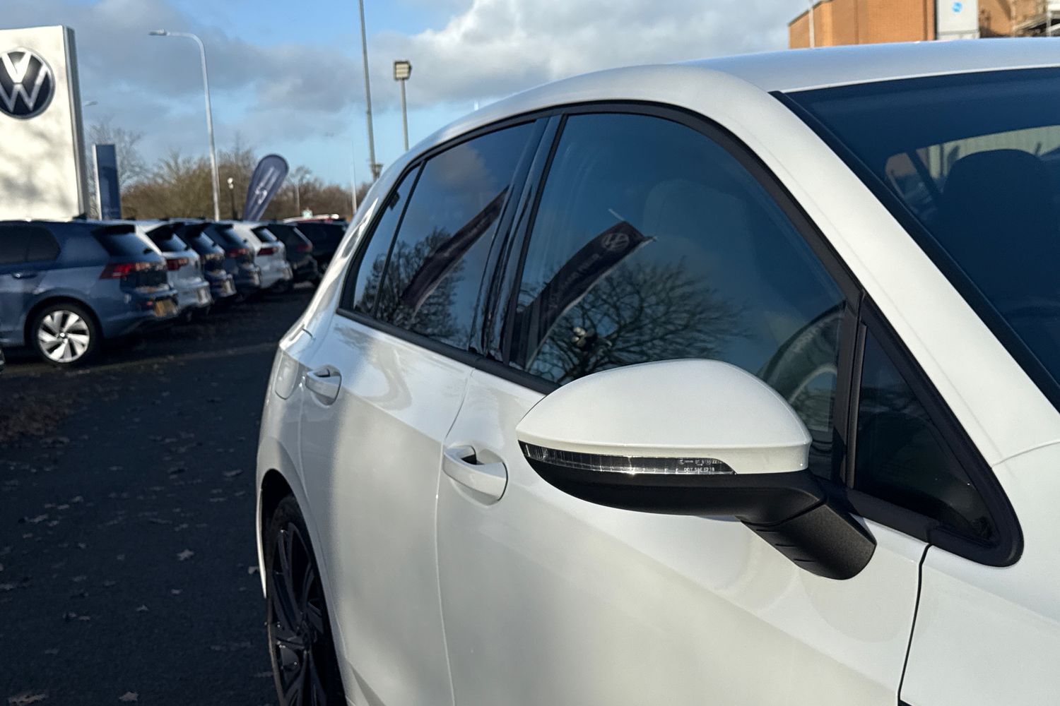 Used Volkswagen Golf 2023 for sale - 77135327: Photo 41