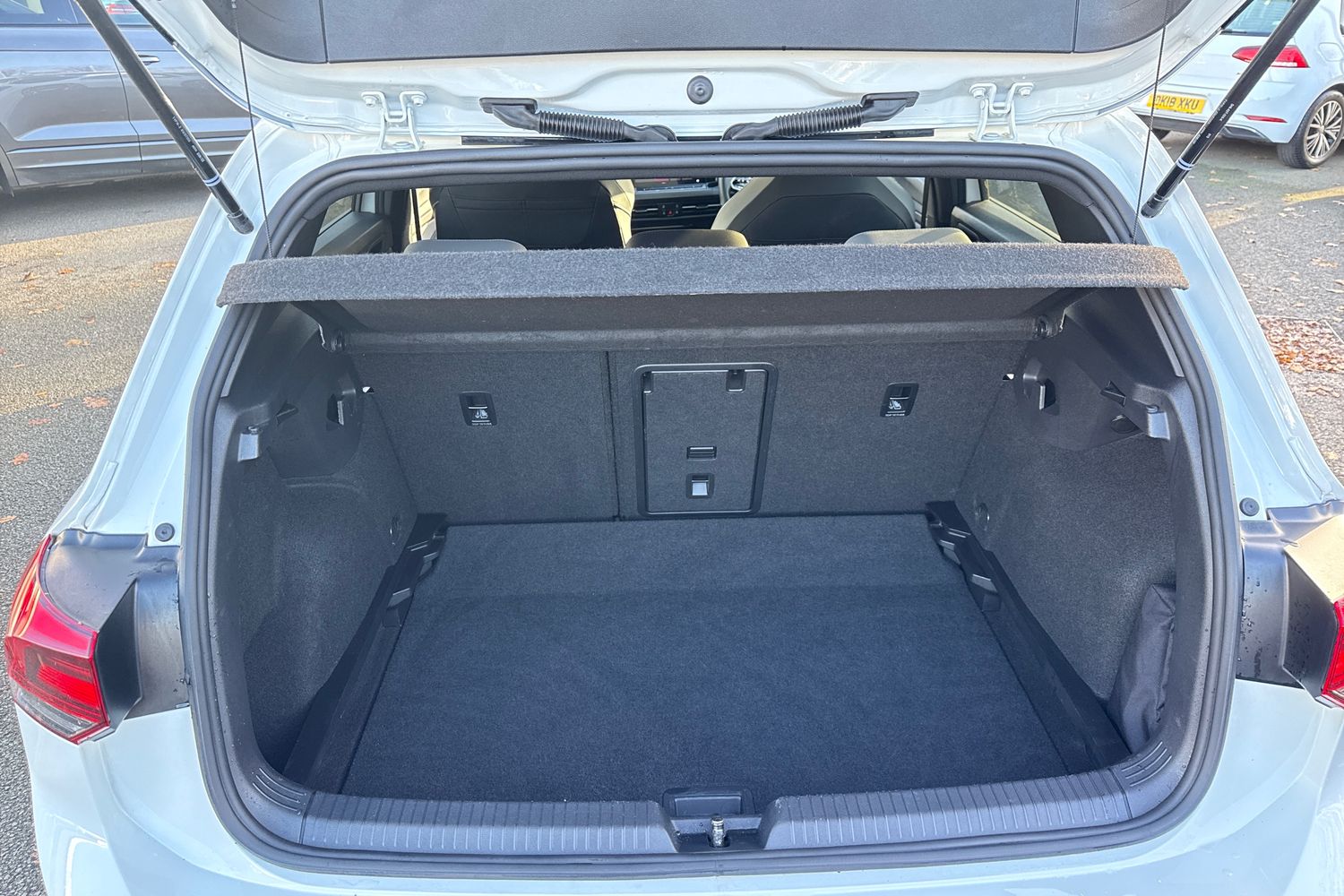 Used Volkswagen Golf 2023 for sale - 77135327: Photo 7