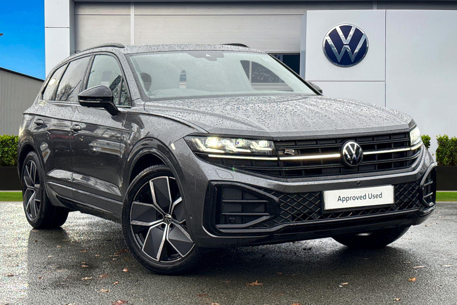 Used Volkswagen Touareg 2025 for sale - 76836329: Photo 1