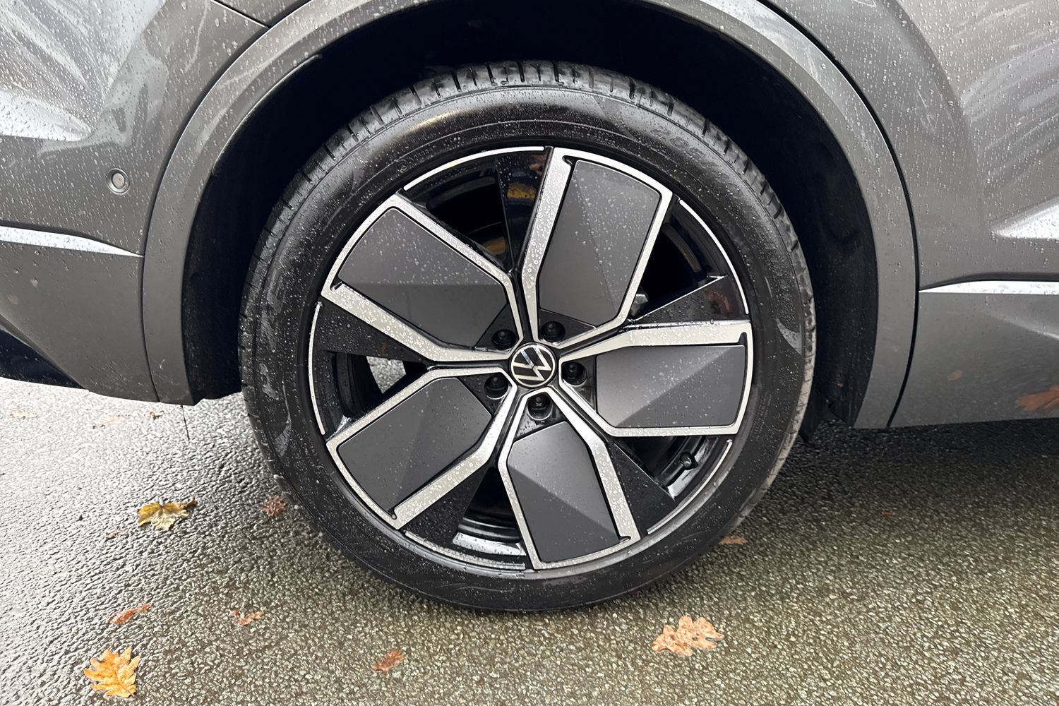 Used Volkswagen Touareg 2025 for sale - 76836329: Photo 11