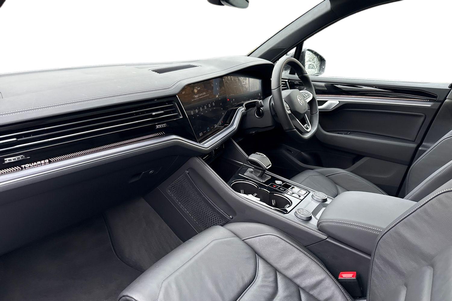 Used Volkswagen Touareg 2025 for sale - 76836329: Photo 15