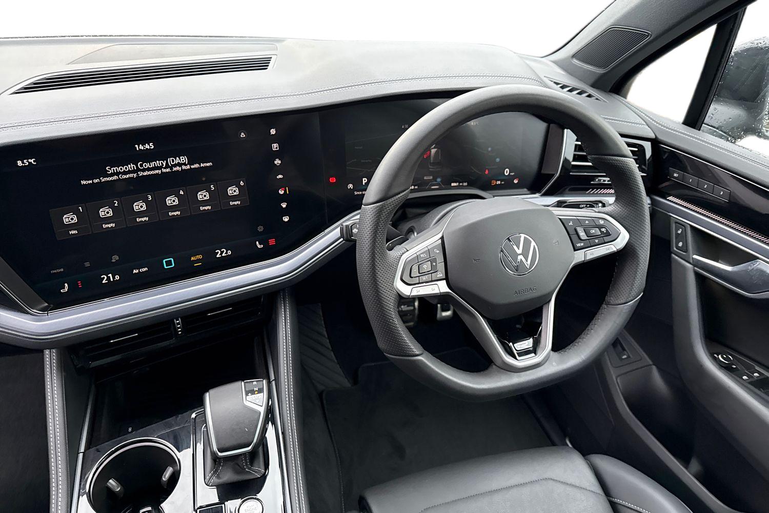 Used Volkswagen Touareg 2025 for sale - 76836329: Photo 18