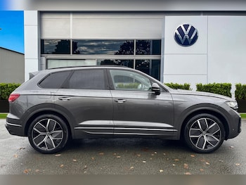 Used Volkswagen Touareg 2025 for sale - 76836329: Photo