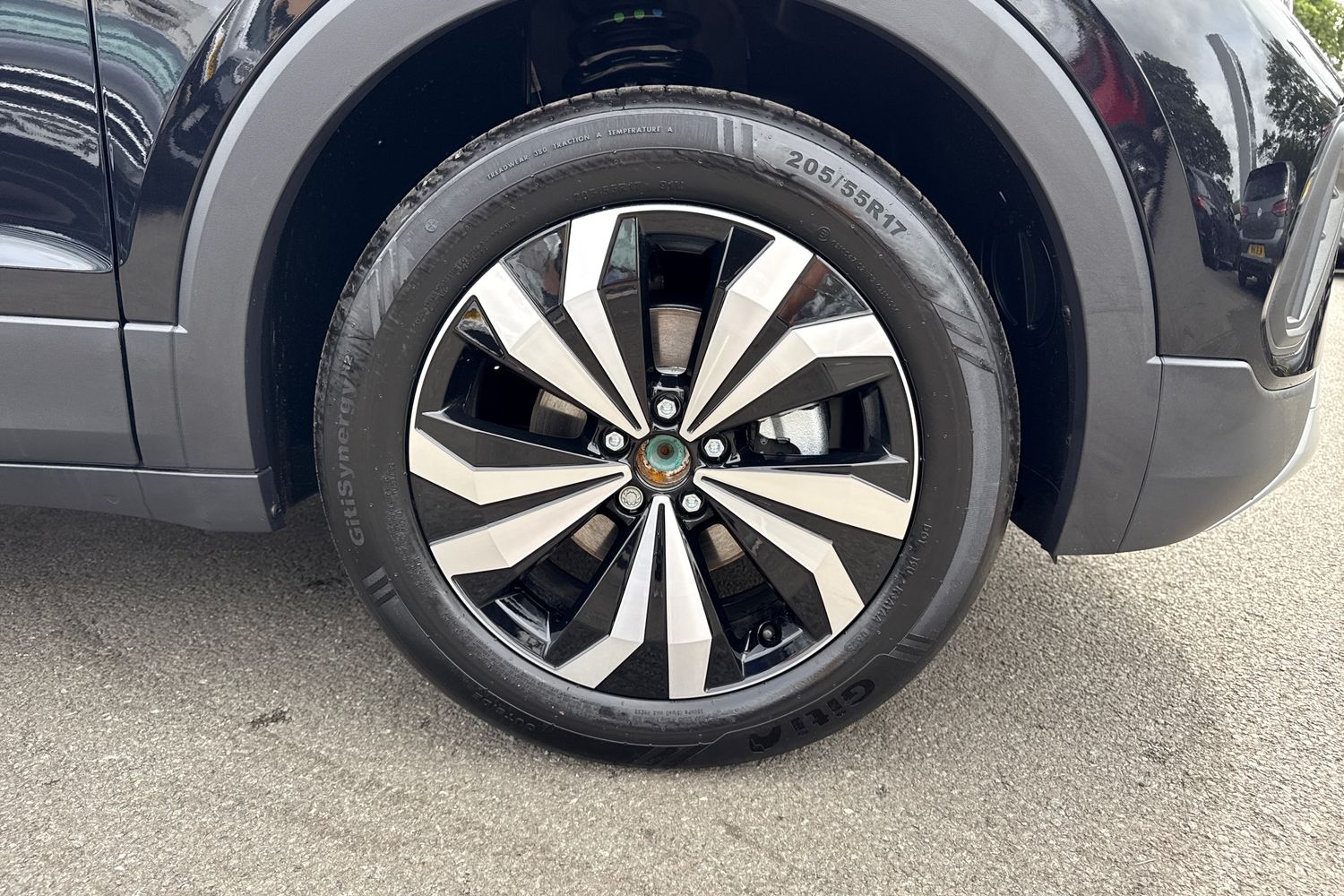 Used Volkswagen T-Cross 2025 for sale - 76711750: Photo 12