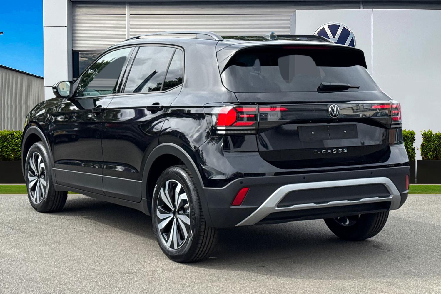 Used Volkswagen T-Cross 2025 for sale - 76711750: Photo 2