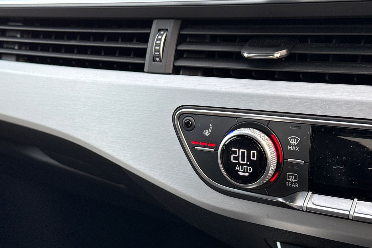 Used Audi A4 2020 for sale - 77774013: Photo 35