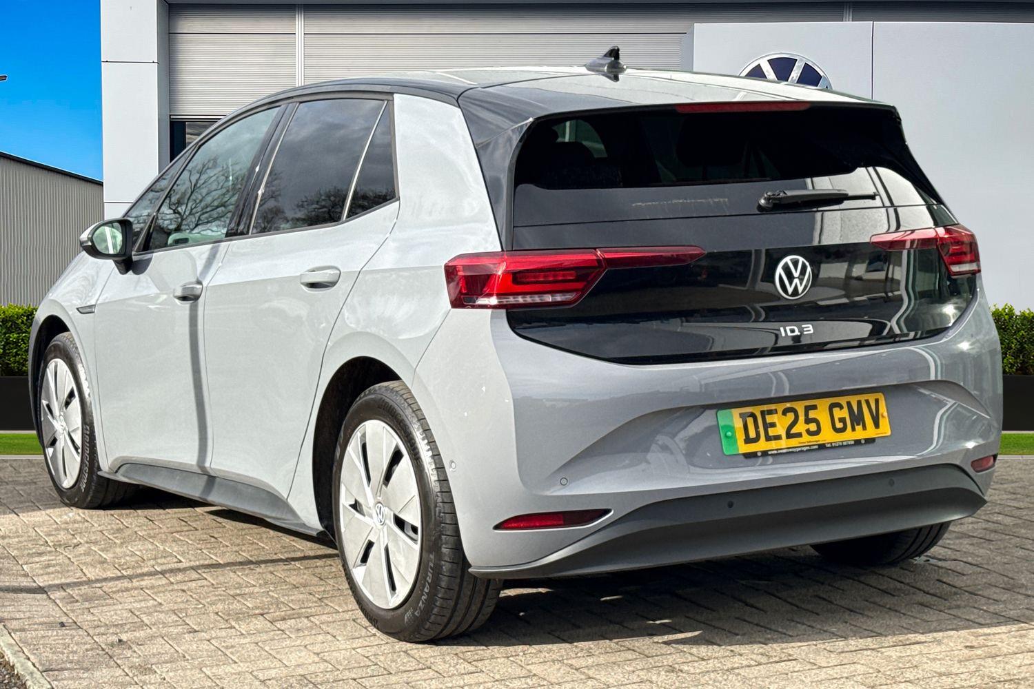 Used Volkswagen ID.3 2025 for sale - 77708678: Photo 2