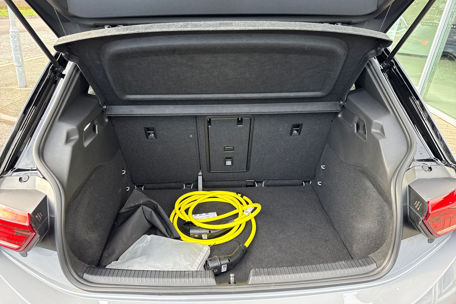 Used Volkswagen ID.3 2025 for sale - 77708678: Photo 6