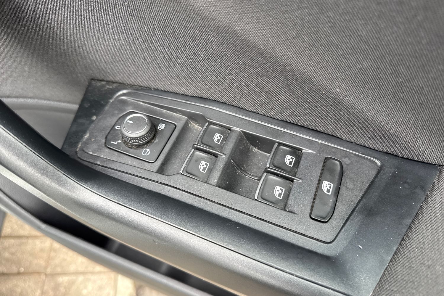 Used Volkswagen T-Roc 2022 for sale - 77649372: Photo 21