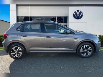 Used Volkswagen Polo 2019 for sale - 76705509: Photo