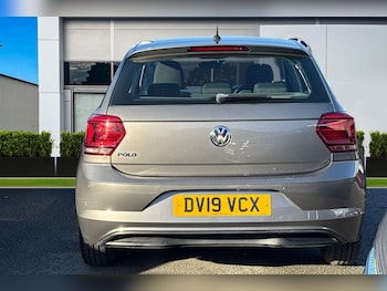 Used Volkswagen Polo 2019 for sale - 76705509: Photo