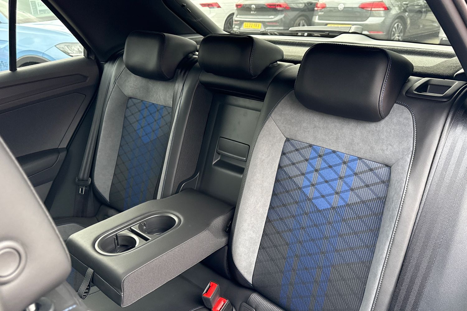 Used Volkswagen T-Roc 2024 for sale - 76090253: Photo 19