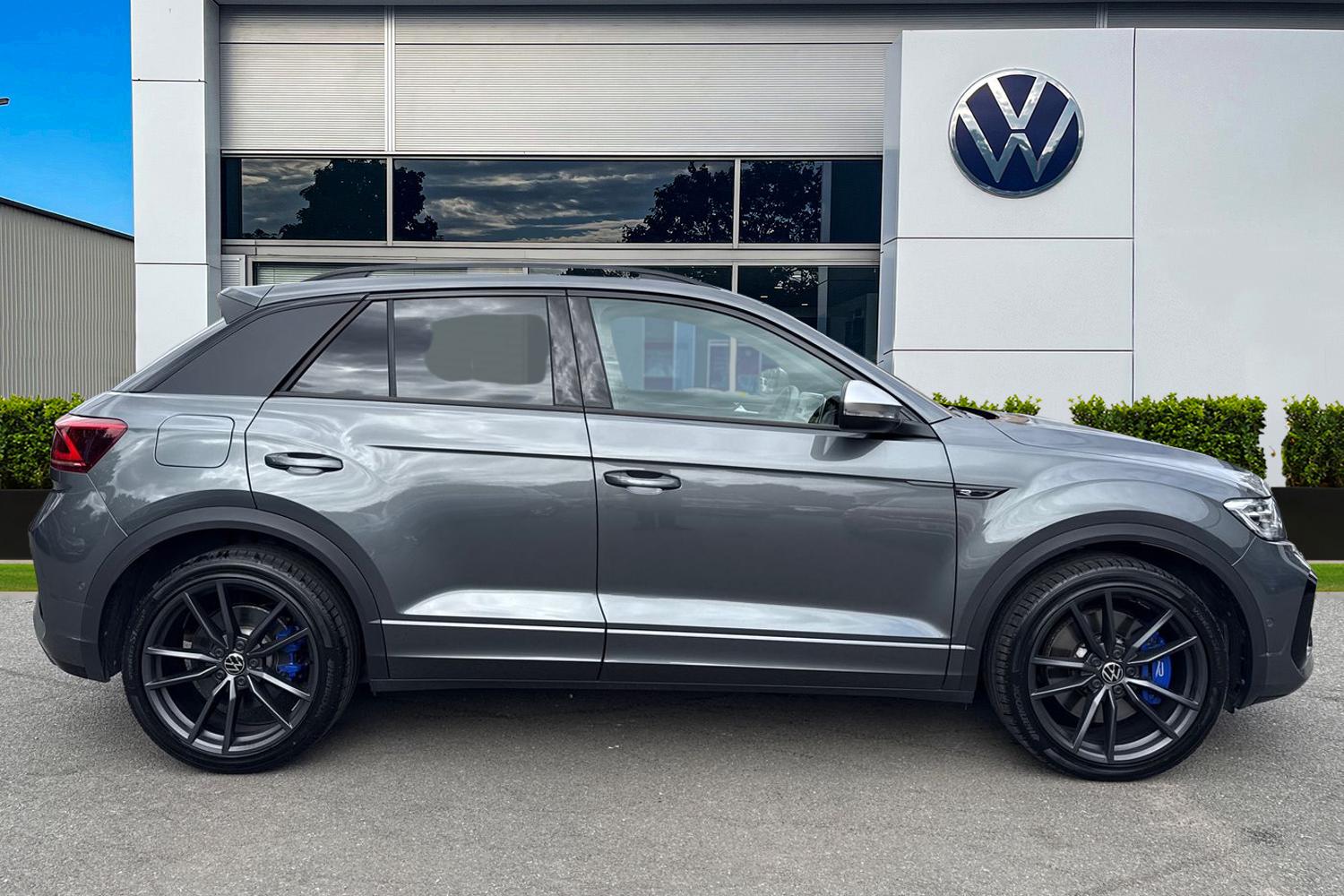 Used Volkswagen T-Roc 2024 for sale - 76090253: Photo 3