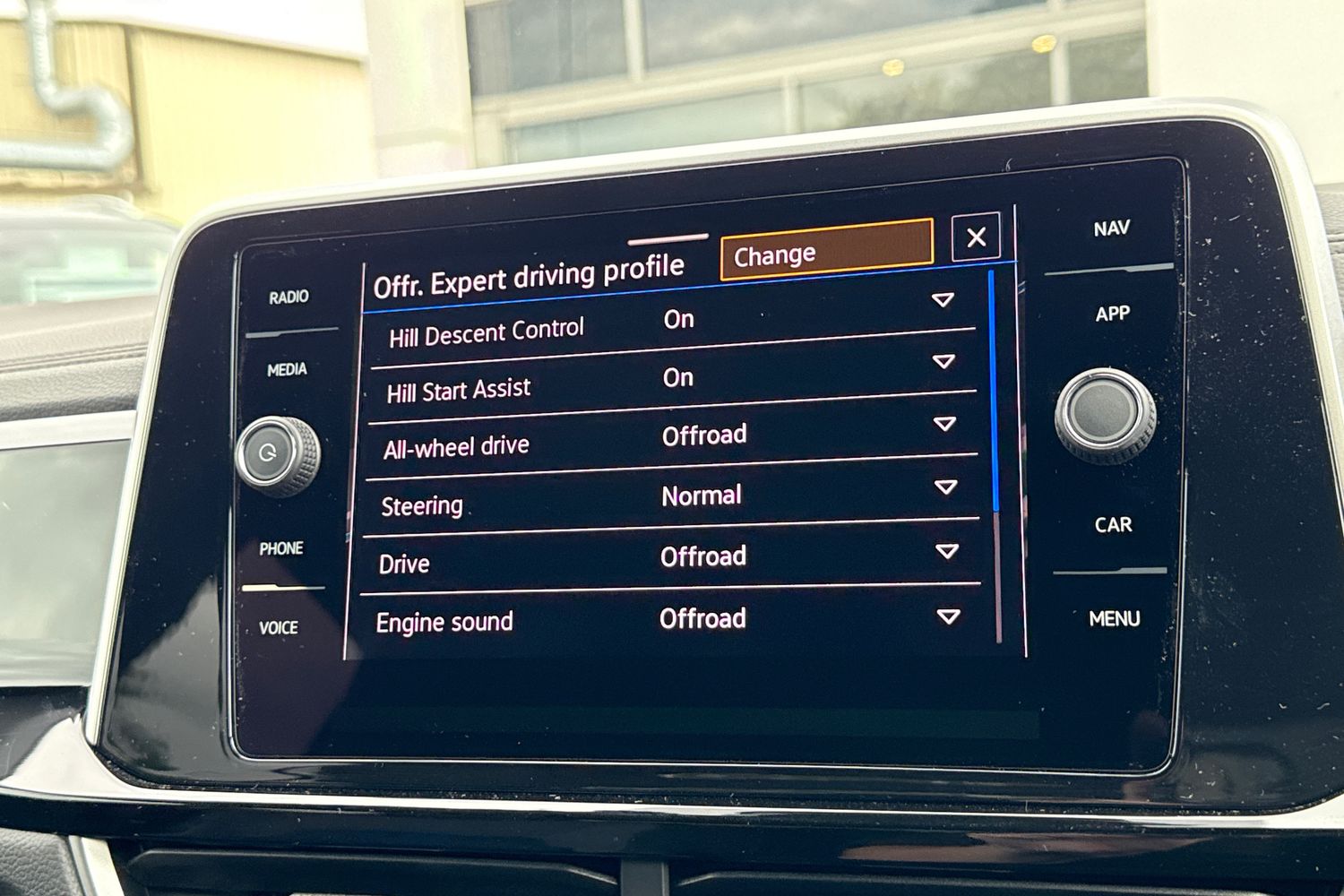 Used Volkswagen T-Roc 2024 for sale - 76090253: Photo 38