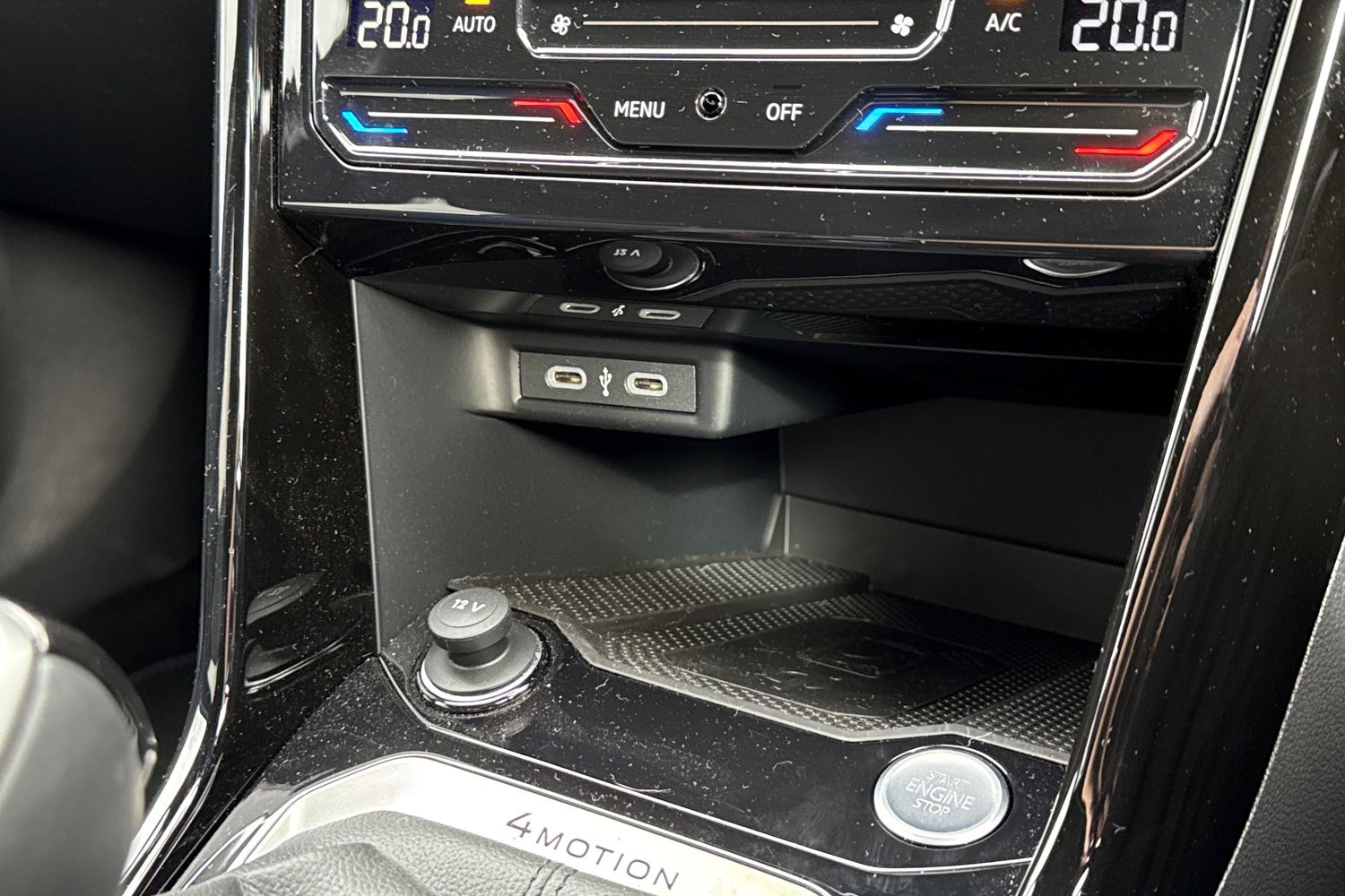 Used Volkswagen T-Roc 2024 for sale - 76090253: Photo 40