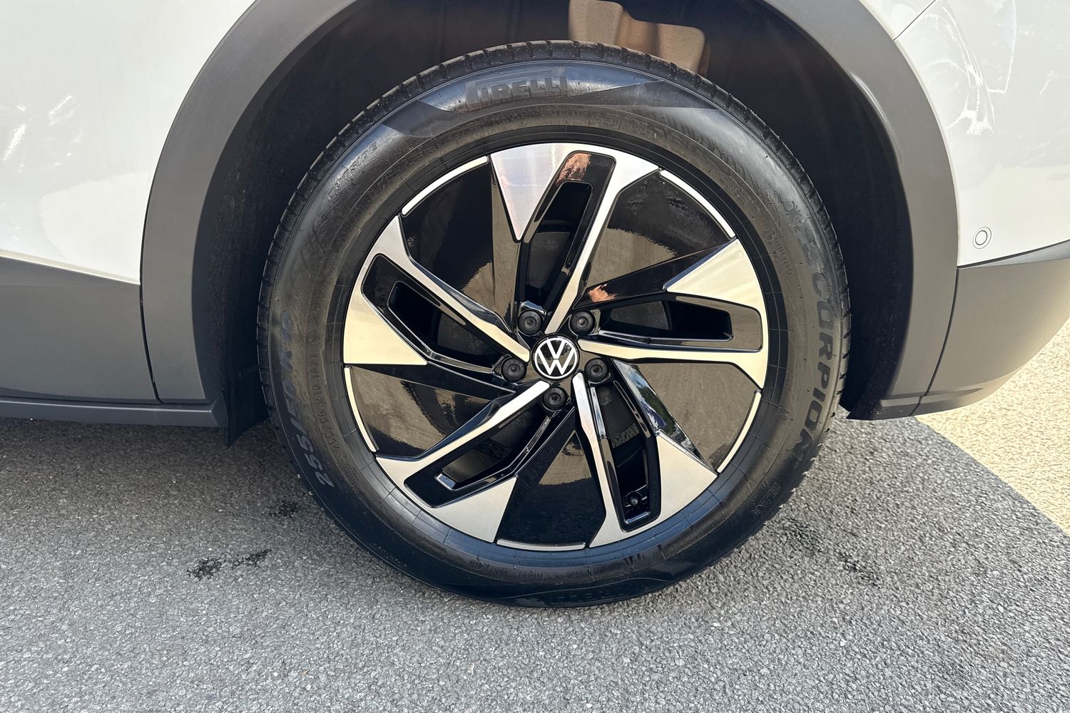 Used Volkswagen ID.4 2025 for sale - 77649245: Photo 12