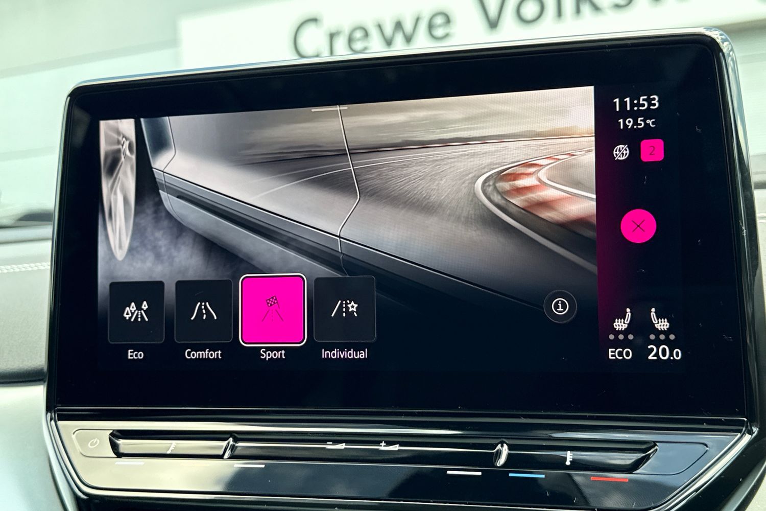 Used Volkswagen ID.4 2025 for sale - 77649245: Photo 34