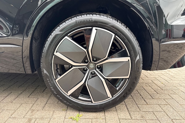 Used Volkswagen Touareg 2025 for sale - 75739985: Photo 10