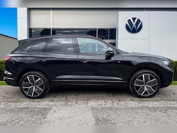 Used Volkswagen Touareg 2025 for sale - 75739985: Photo