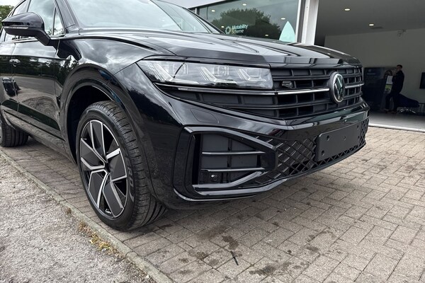 Used Volkswagen Touareg 2025 for sale - 75739985: Photo 8